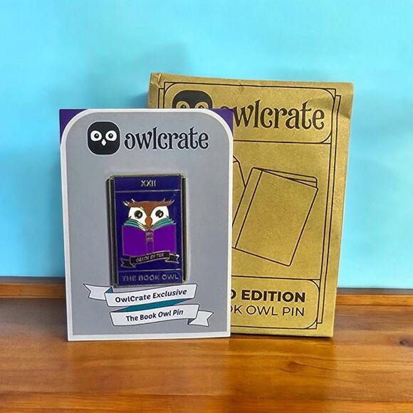 Owlcrate New Limited Edition The Book Owl enamel pin - Picture 6 of 6